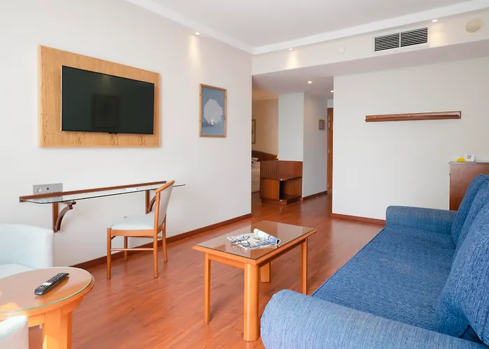 Hotell Vik San Antonio 4*